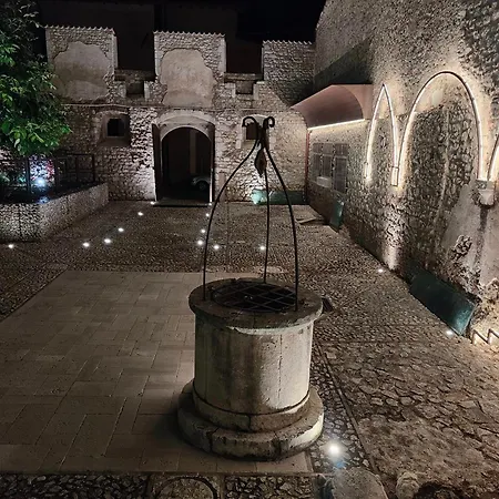 Dimora Pascali Gasthof 3*