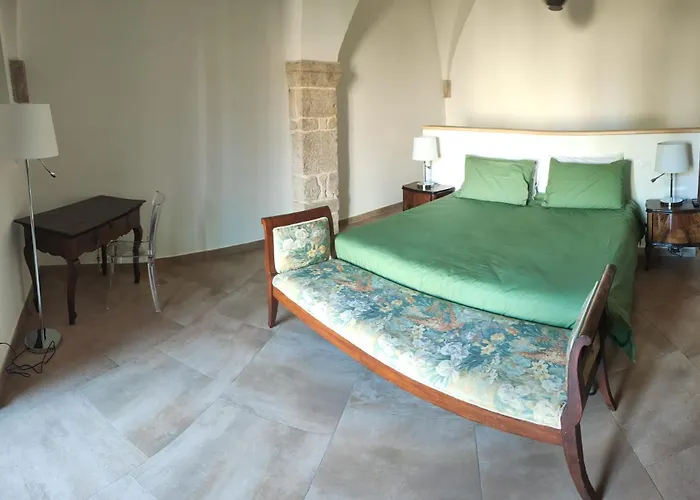 Dimora Pascali 3* LʼAquila